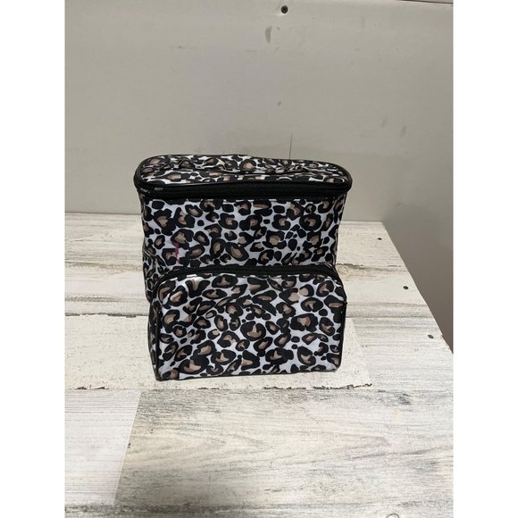Modella zippered leopard print cosmetic bags. Set of two - Picture 1 of 10